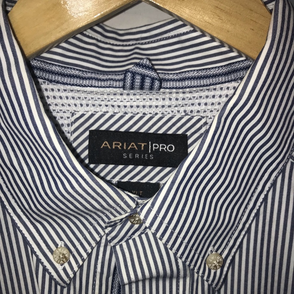 Ariat pro button down shirt